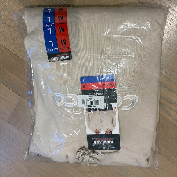 Costco Unisex logo Hoodie - Cream Color - NWT - Picture 4 of 4